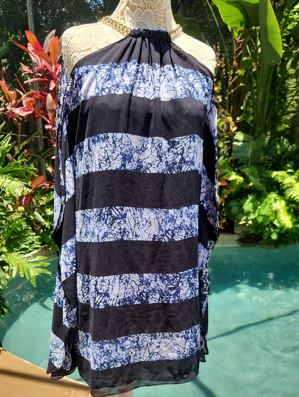 Michael Kors Navy and White Reversible Halter Dress..amazing! - Picture 1 of 10